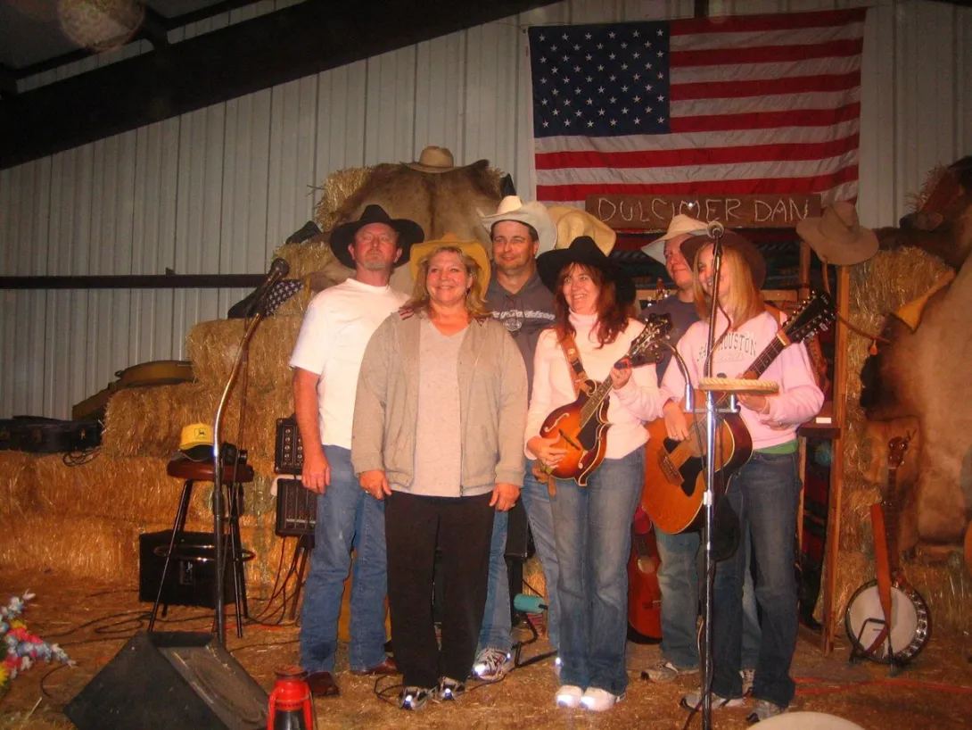 Western musicians of the Moreno Valley Cowboy Evening performing on their hay-bale stage in Red River in 2008.